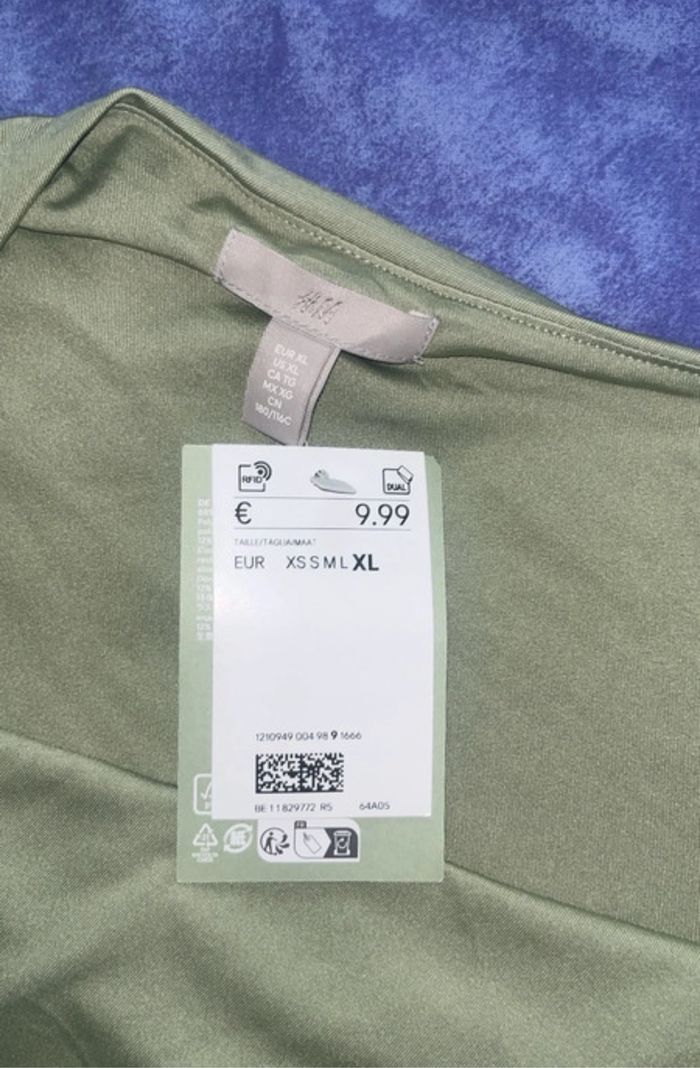 Haut asymétrique vert kaki - photo numéro 3
