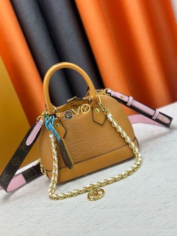 Louis Vuitton   K00015