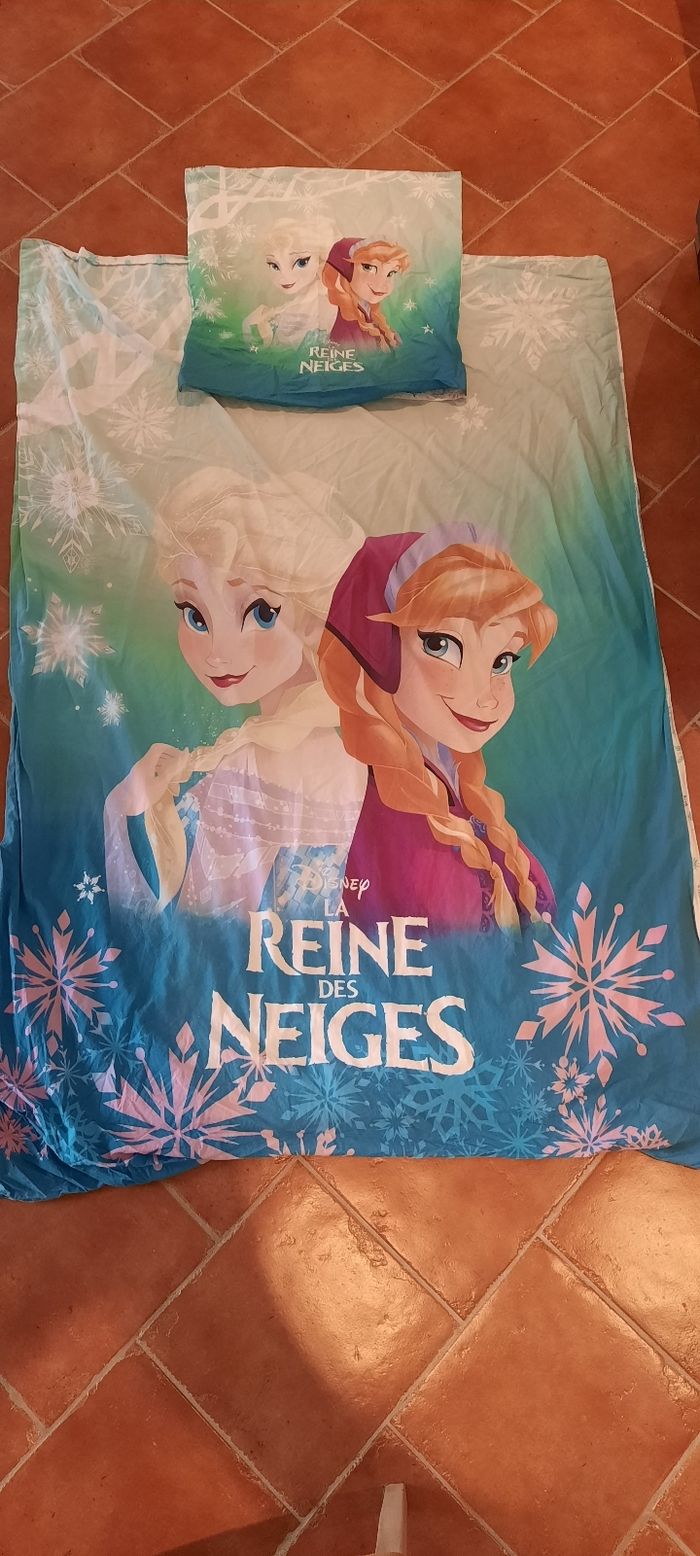 Housse de couette et taie d oreiller