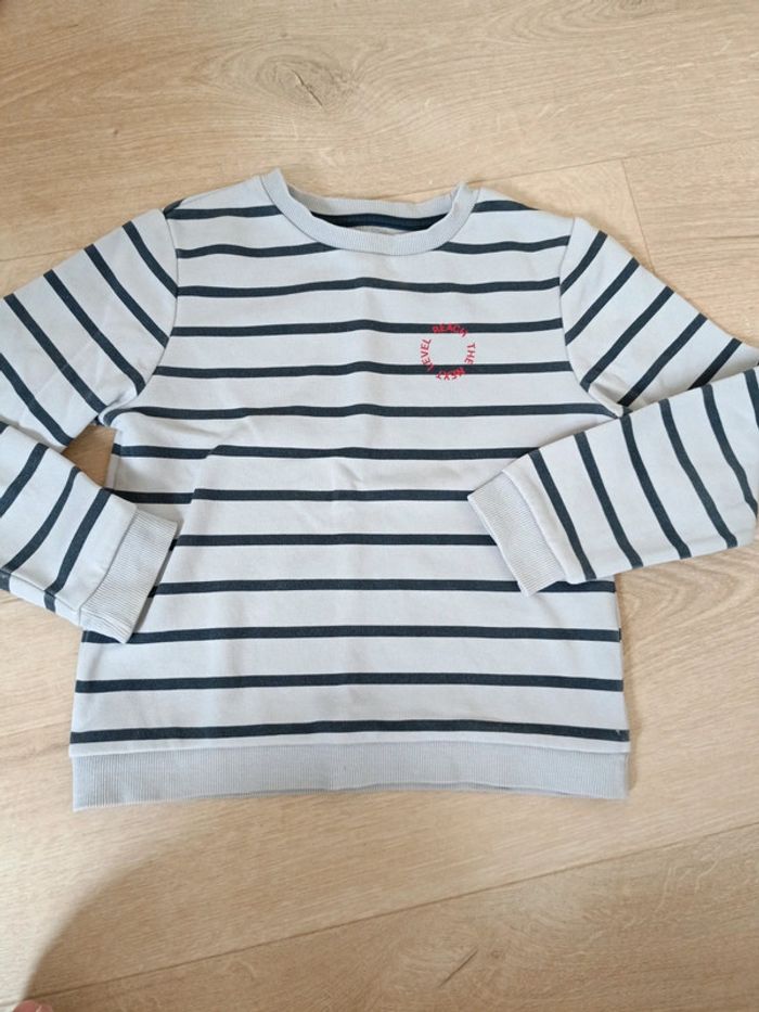Sweat sans capuche ML 6ans