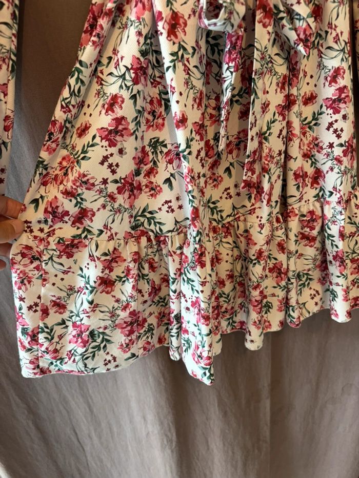 Robe fleurie - photo numéro 4