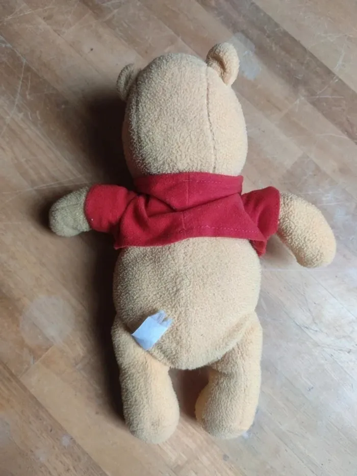 🌺 peluche Winnie l'ourson - photo numéro 2