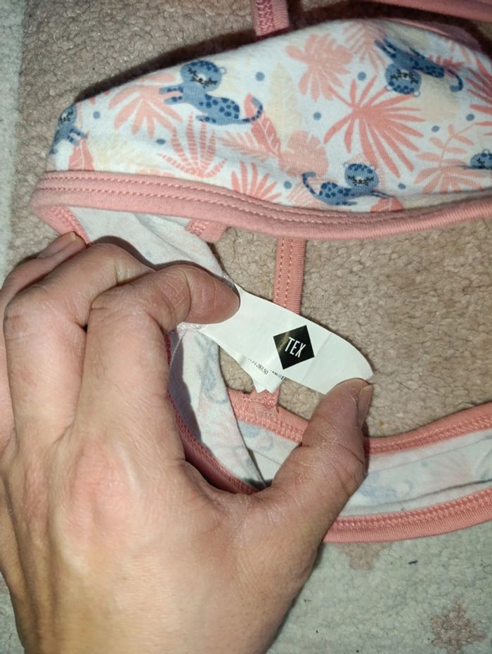 Lot de 2 brassières 4/5 ans - photo numéro 2