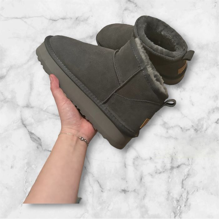 Ugg montante grise