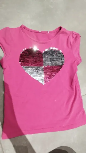 2 tee shirts Okaïdi 6 ans