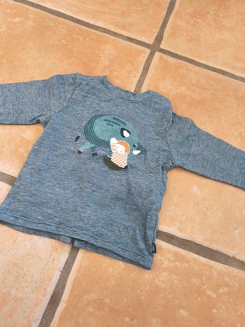 Tee shirt ouverture dos