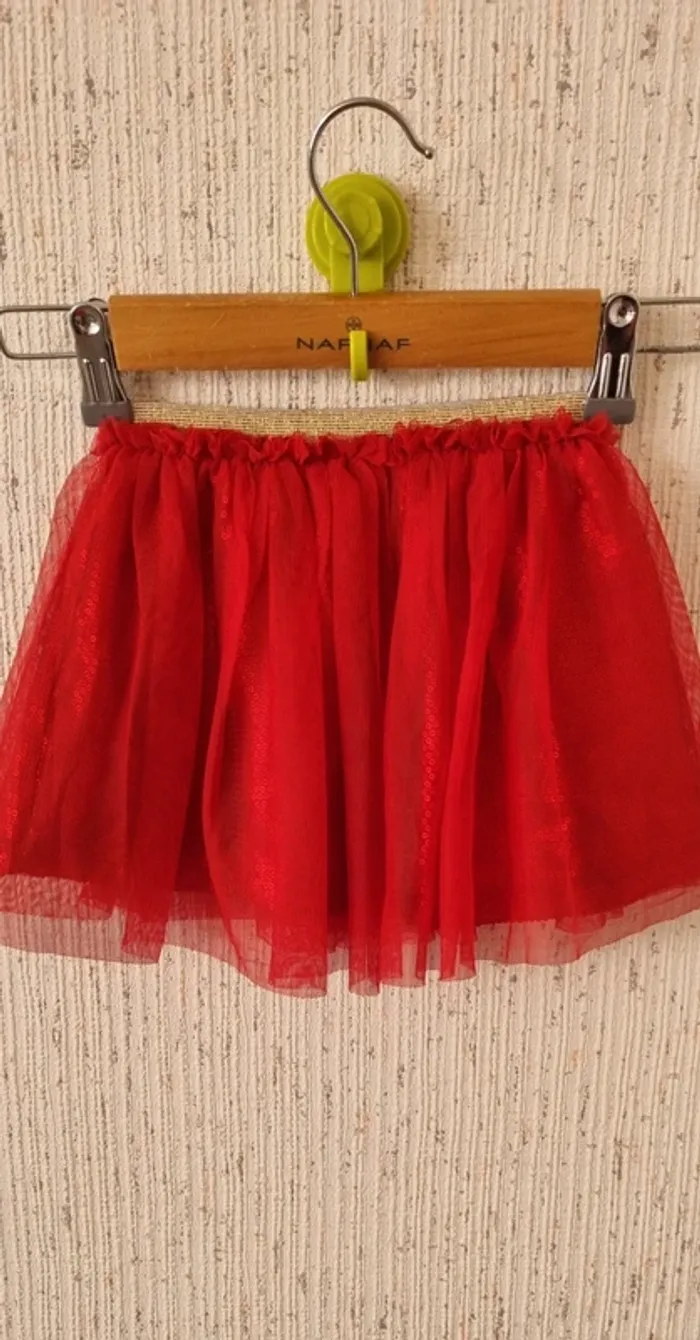 Joli jupe à tutu rouge taille 6 ans fashion private compagny - photo numéro 2