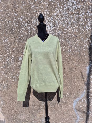Pull vert amande T.42