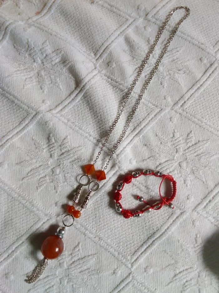 Lot bijoux collier et bracelet orange/rouge