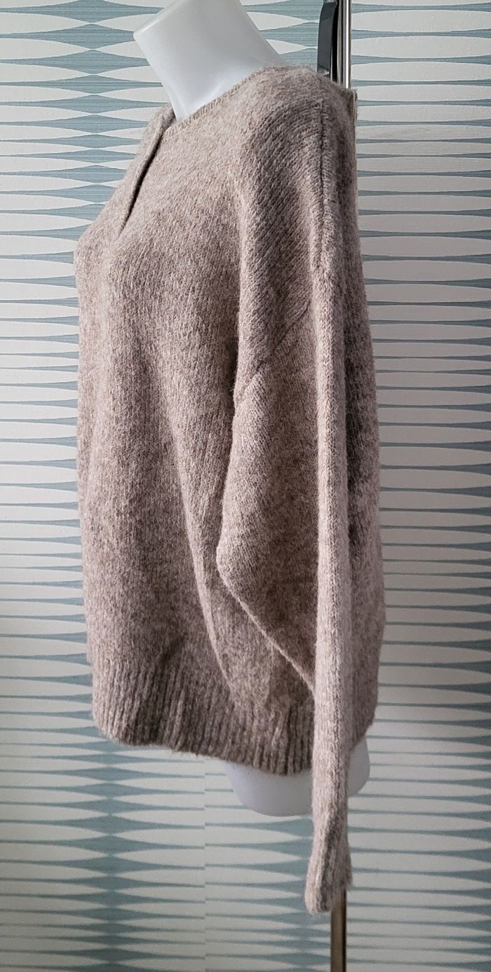 Gilet taupe curve Sandrine TU (du 44 au 48) modèle Maëlle by Loïcia neuf avec étiquette - photo numéro 4