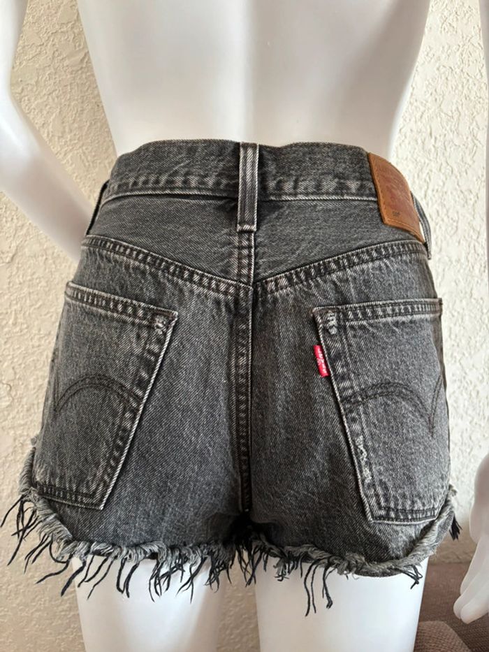 Levi’s 501 vintage court mini destroy W27 / 36‑38 S/M – mi taille gris foncé style cut off - photo numéro 2