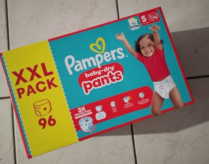 Taille 5 couches de pampers pants