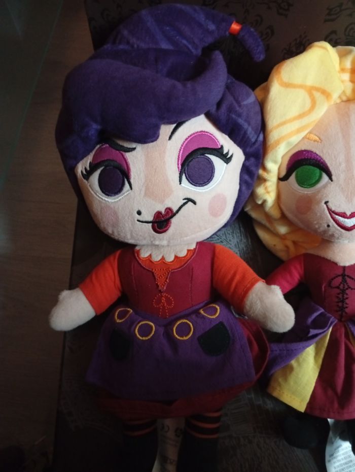 Peluches Disney Hocus Pocus 3 soeurs Sanderson et chat noir binx - photo numéro 9