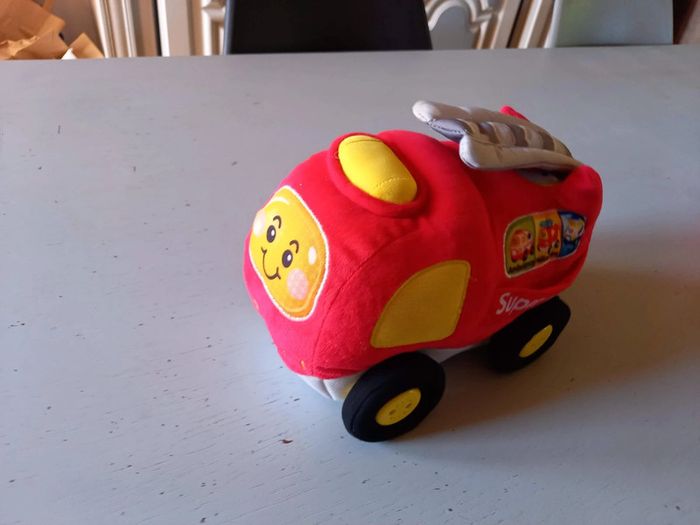 Barnabé Tut Tut bolide roulant et sonore Vtech - photo numéro 2