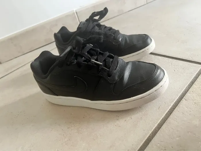 Basket nike ebernon low w - Noir taille 36