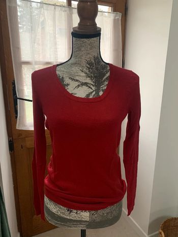 Pull rouge