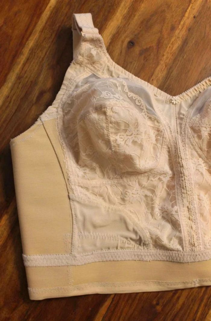 Soutien-Gorge haut - Chair - NEUF (1) - photo numéro 4