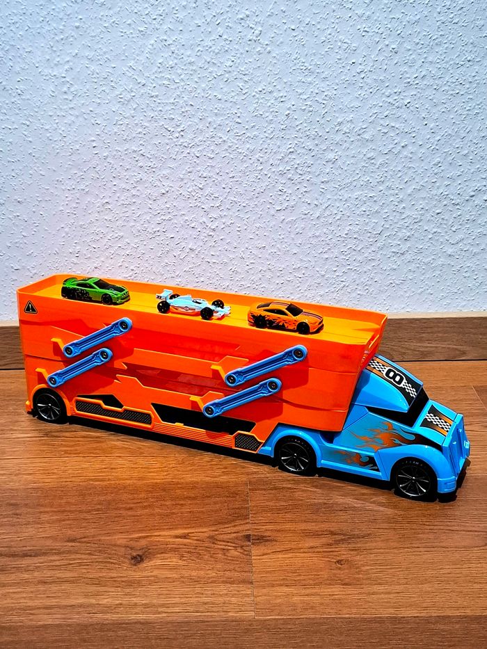 Camion Super Wheelz – transporteur + 3 véhicules - photo numéro 10