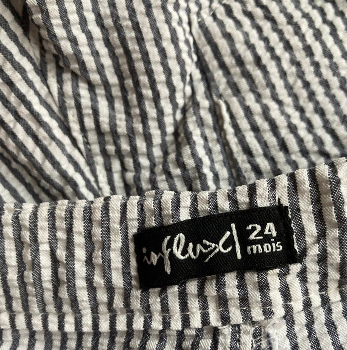 Short été rayé taille 2 ans - photo numéro 4