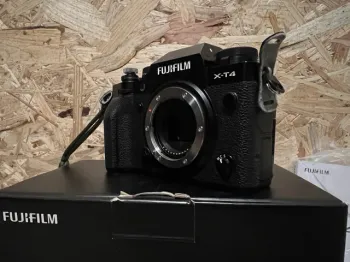 Fujifilm X-T4