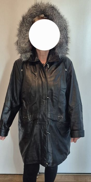 Parka femme peau d'agneau taille 48 neuve