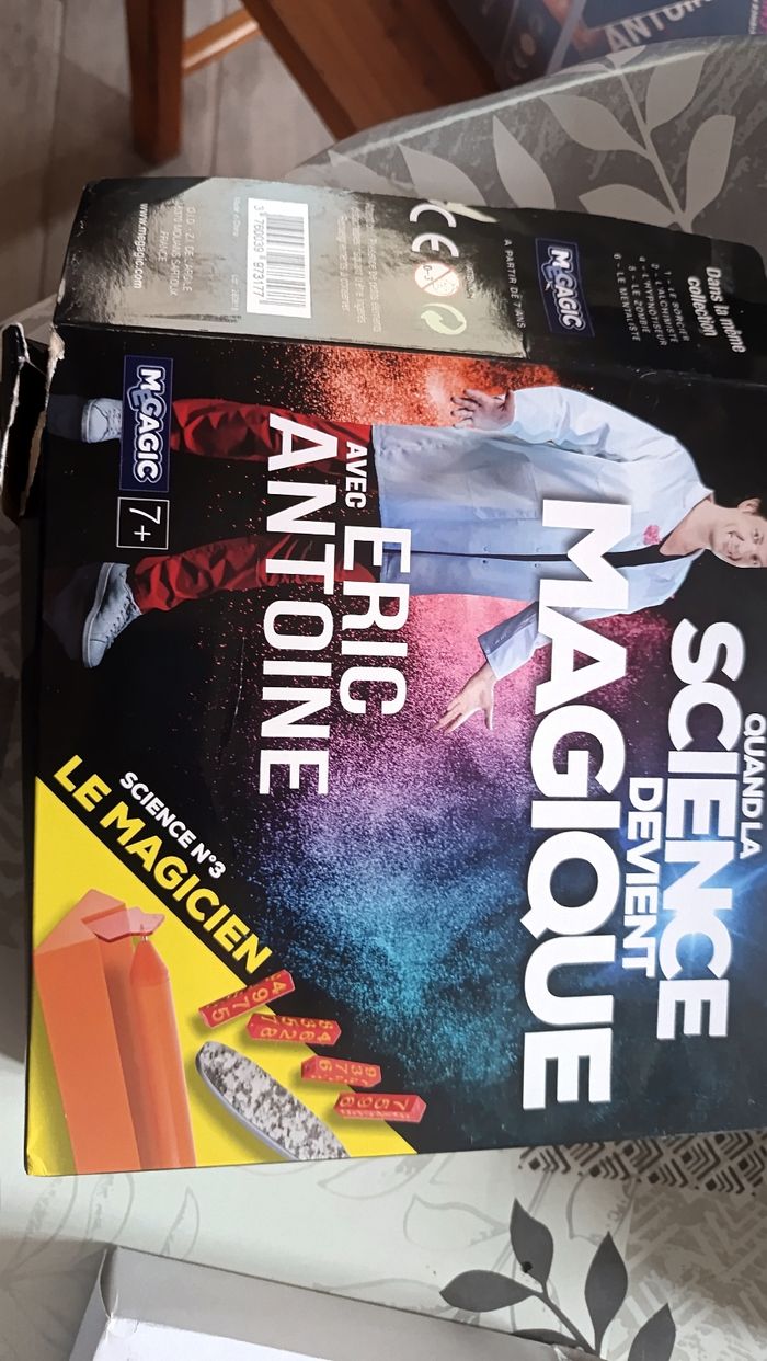 Livre et matériel magie - photo numéro 5