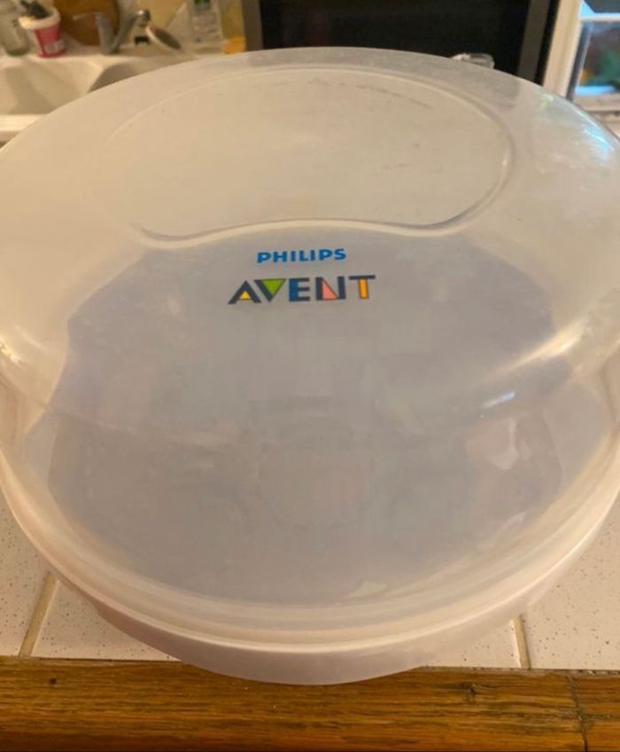 Stérilisateur biberon micro-ondes AVENT