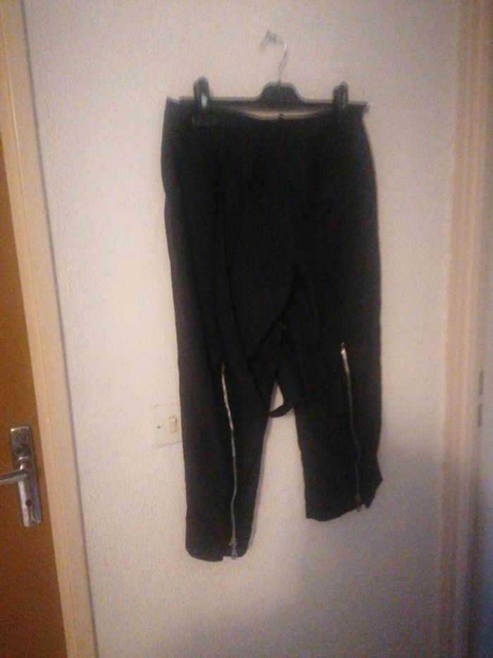 Pantalon taille 36 - photo numéro 2