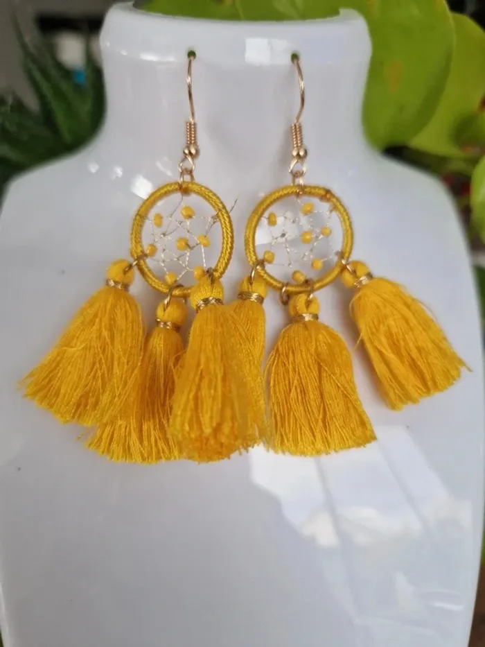 Boucles d'oreilles fantaisies jaunes attrape-reve