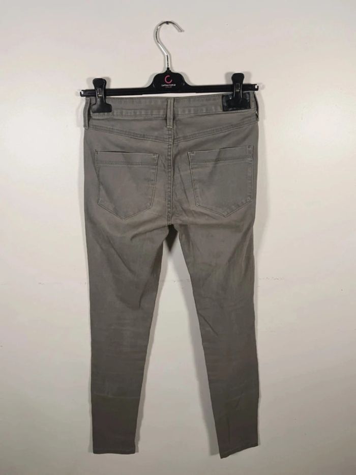 C6 jeans gris Mango 36 - photo numéro 2