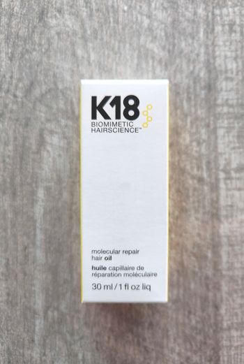 Huile réparatrice moléculaire cheveux K18 neuf