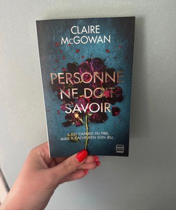 Livre « personne ne doit savoir »