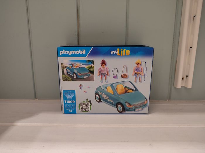 Playmobil 71809 cabriolet, jeunes filles et accessoires - photo numéro 2