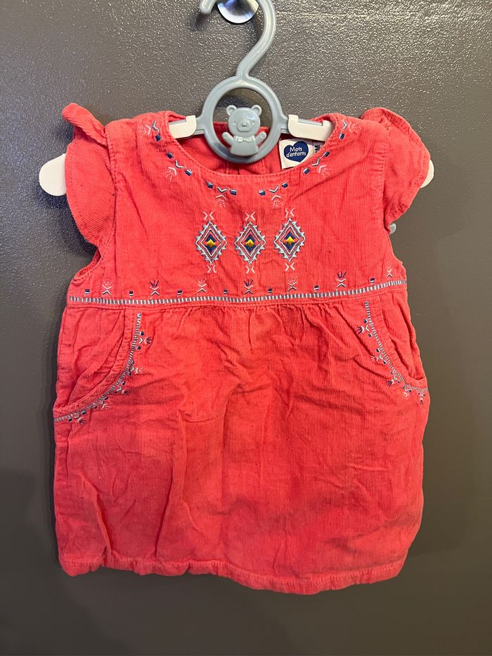 Lot de 4 robes et 1 combishort 12 mois - photo numéro 4