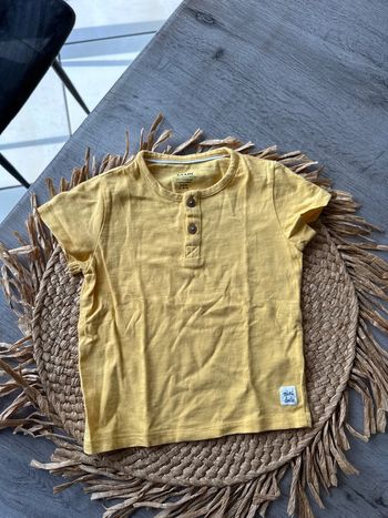 TEE shirt manches courtes 24 mois Kiabi neuf