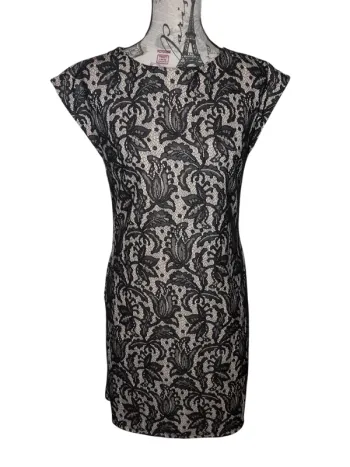 Robe S