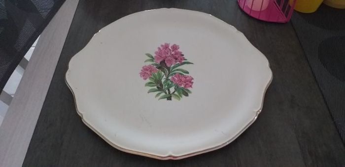 Joli plat ancien à tarte ou autre