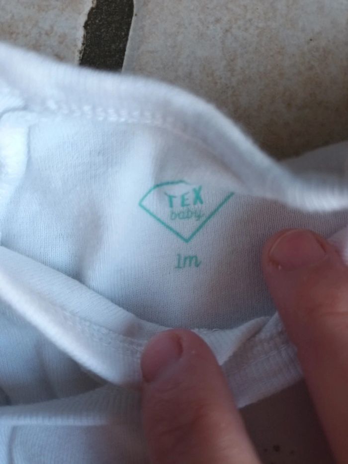 Bodie 1 mois tex - photo numéro 4