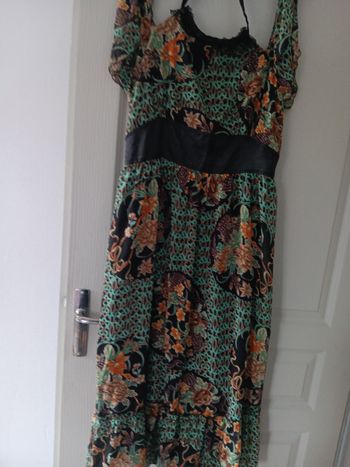 Robe d'été dos nu  42 44 viscose