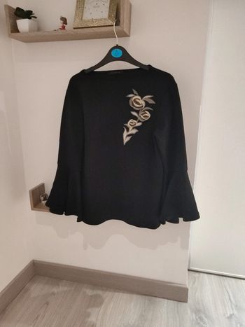Haut noir taille S
