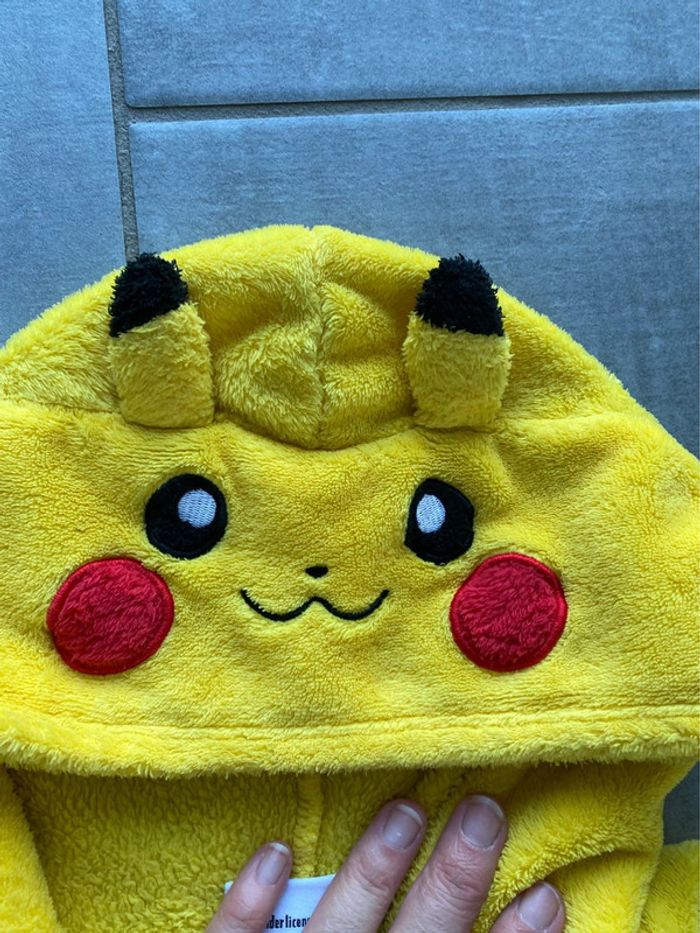 Combinaison pyjama 8 ans pikachu - photo numéro 3