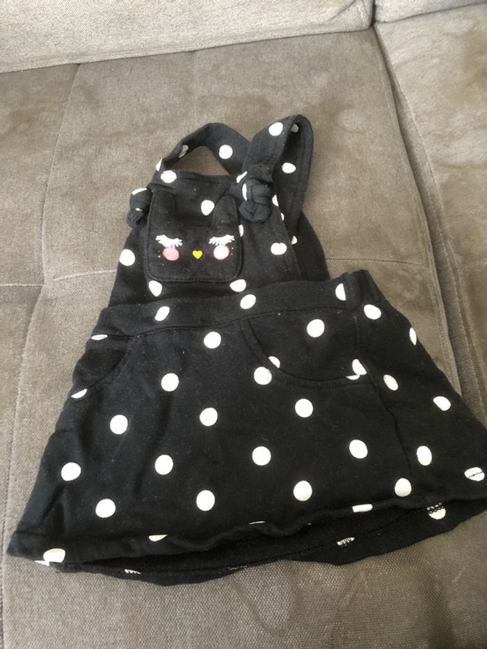 Robe à bretelle TB état 9 mois