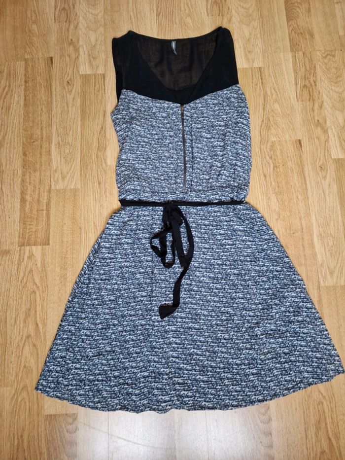 Robe naf naf 34
