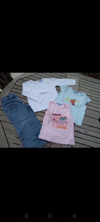 lot 1 jean + 3 haut / 24 mois - 86 cm