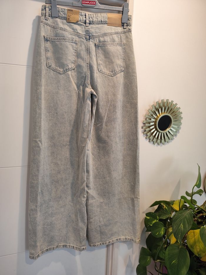 Jeans clair Wide leg neuf - photo numéro 6