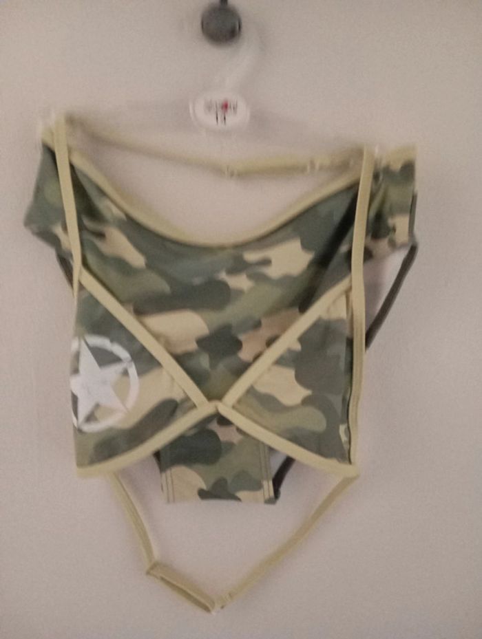 Maillot de bain militaire fille 14 ans