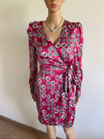 Robe portefeuille satinée à manches longues Morgan taille 36 jamais portée