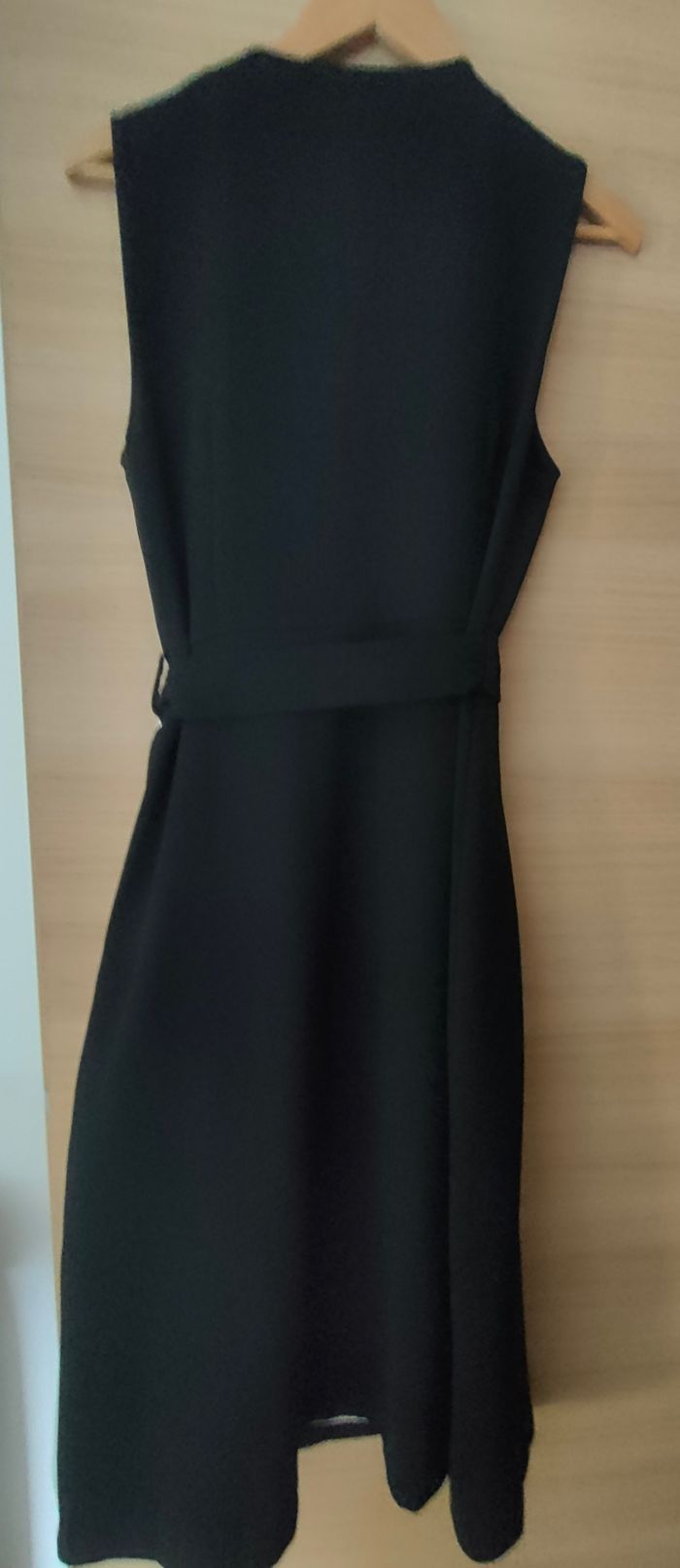 Robe noire et blanc Mango - photo numéro 2