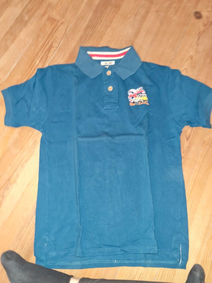 Polo bleu