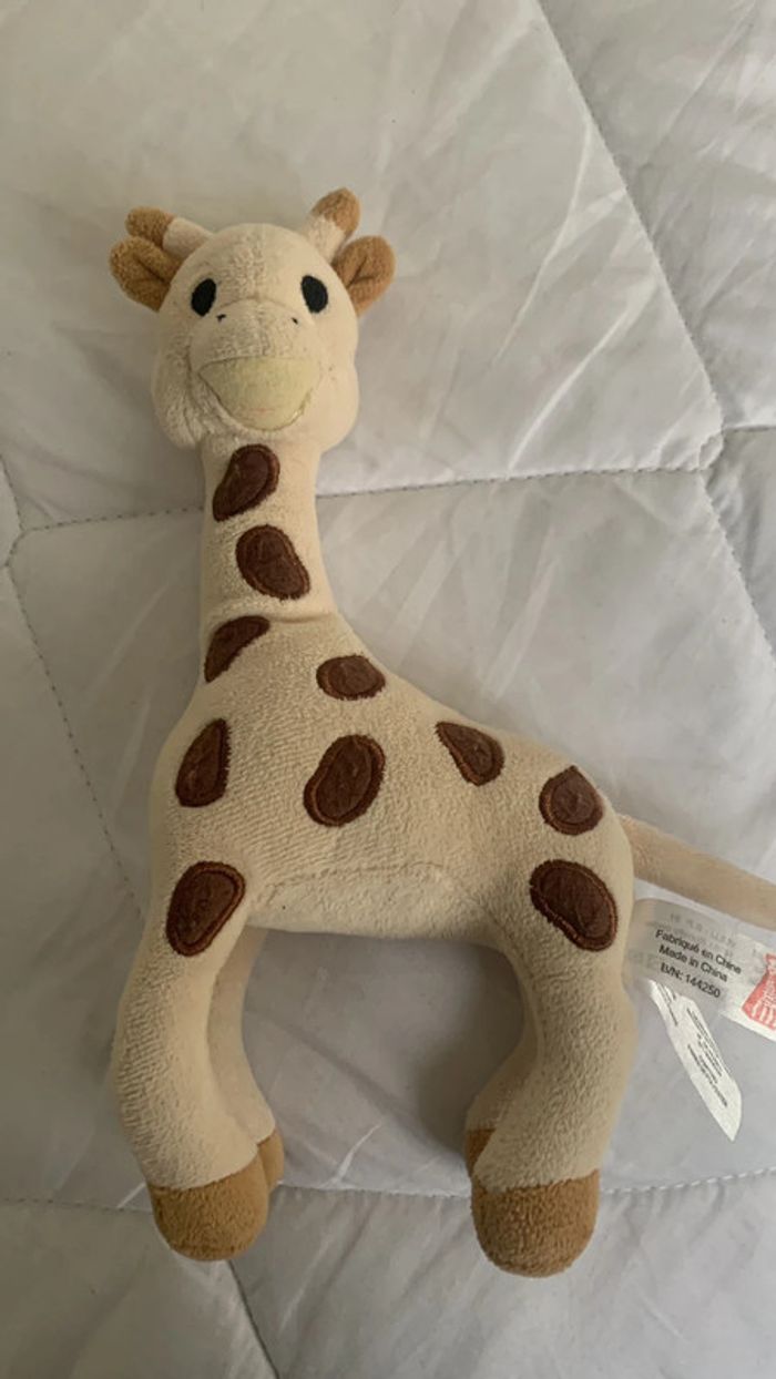 Peluche Sophie la girafe - photo numéro 2